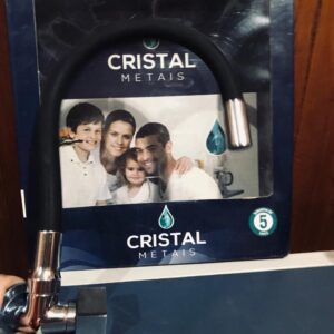 Torneira de Parede Cozinha Bica Móvel de Silicone Preto 1167 C77  | Cristal Metais