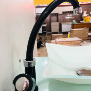 Torneira Cozinha Mesa Giratória Mônaco Preta | GlobalPlastic